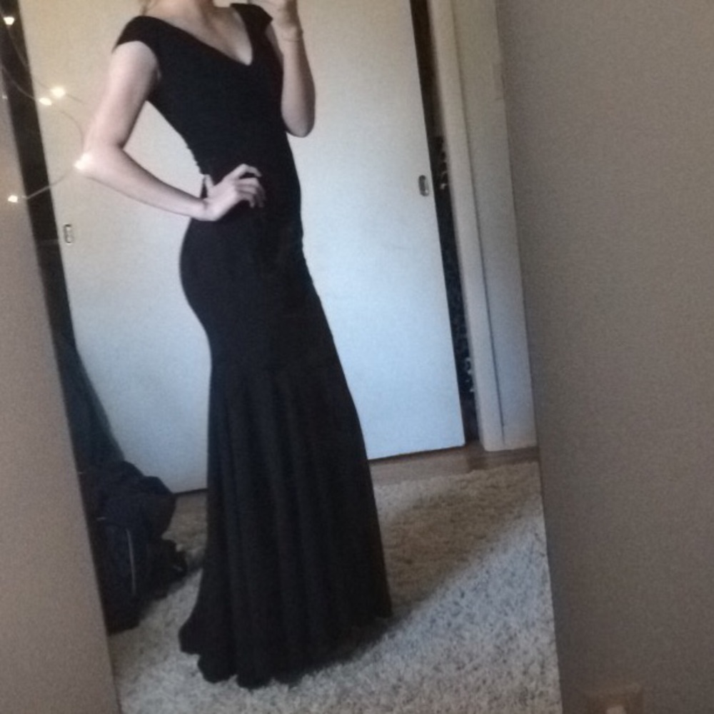 PROM DRESS